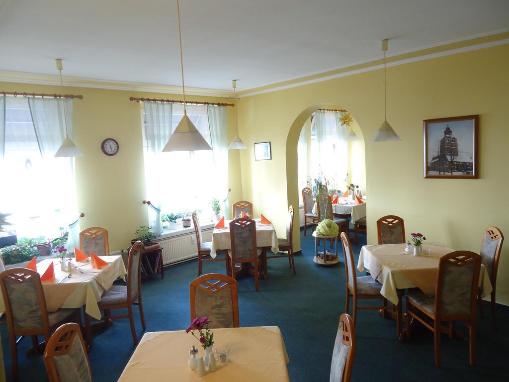 Hotel-Restaurant Marcus Malchin Exteriör bild